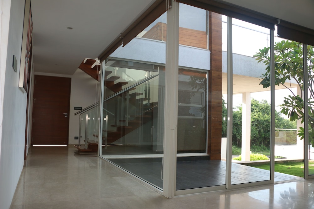 Luxe Loft Villa