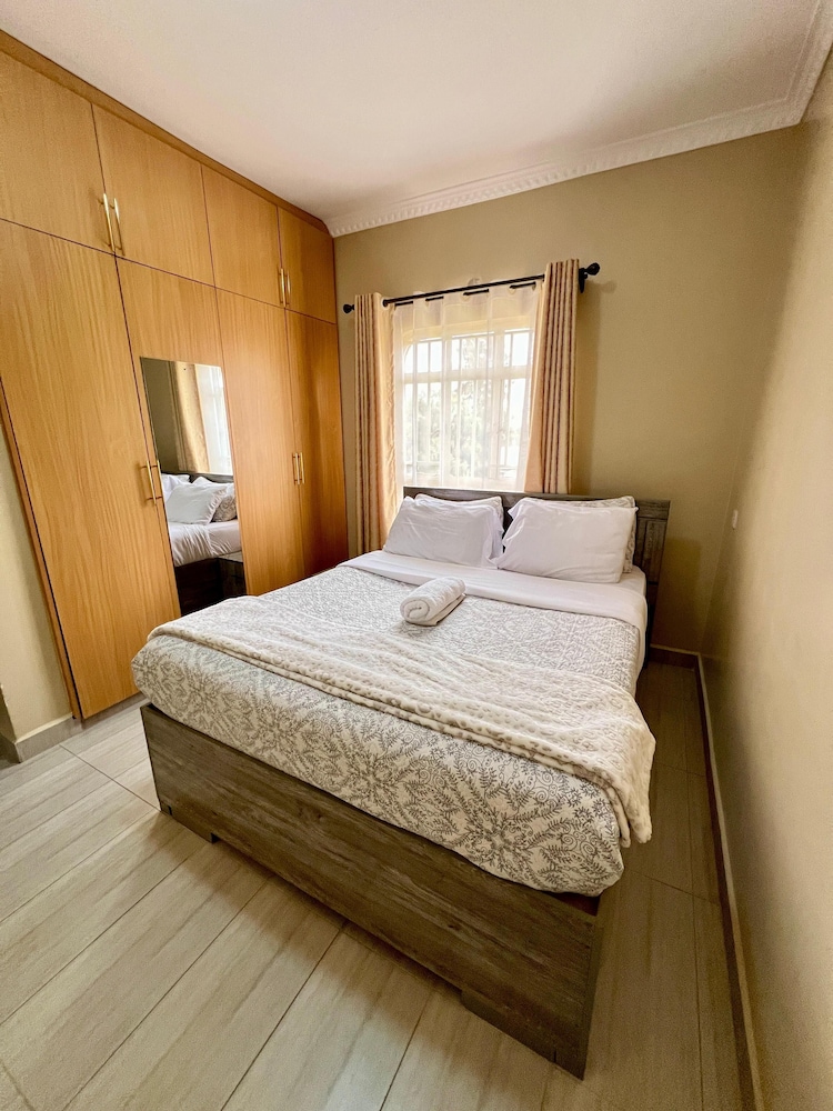 Lux Suites Sunset Delight Holiday Homes
