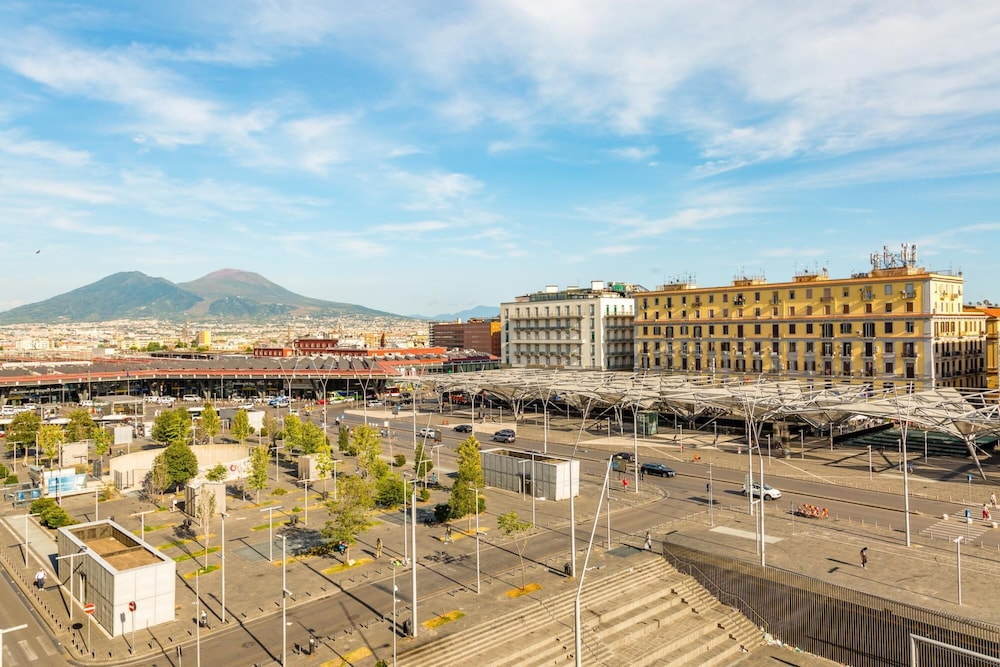 Central Station Housing - Studios by Wonderful Italy