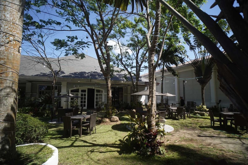 Forest Crest Nature Hotel and Resort Powered by ASTON