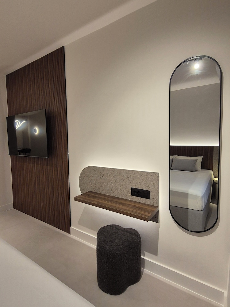 Shape Suites Athens