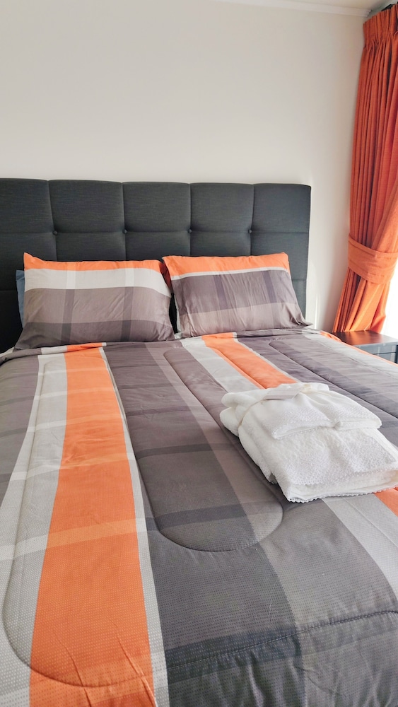 Moderno impecable Cercano a terminales