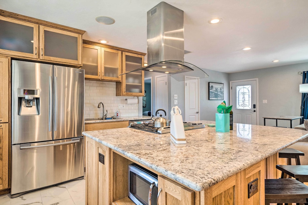 Charming Colorado Springs Home Near Uccs & Parks! view 2