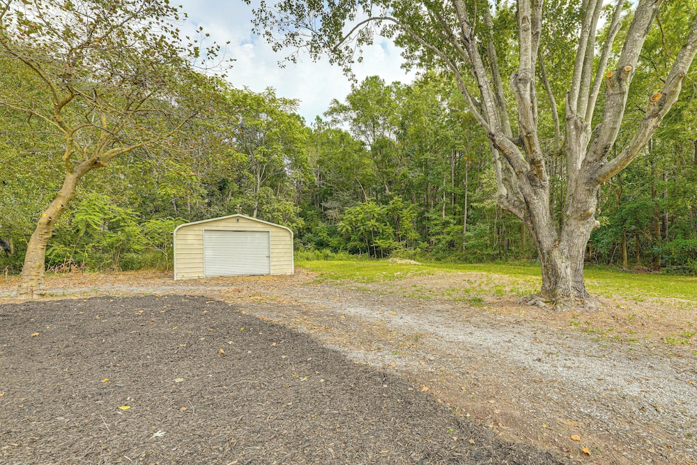 Dog-friendly Retreat Near Delaware Bay