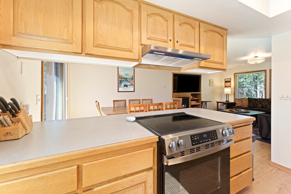 6 Approach 4 Bedroom Home