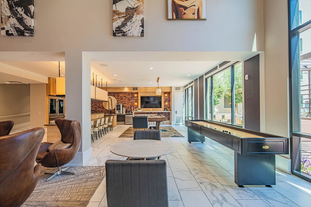 ROVE LIVING/KL - Alta North Central