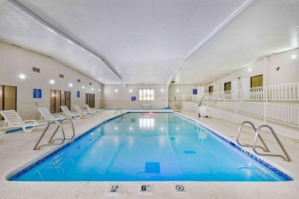 Home Place Suites