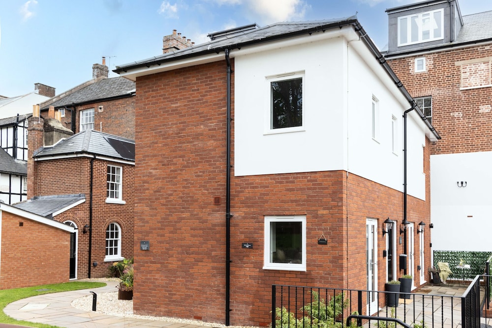 Morford House in Exeter