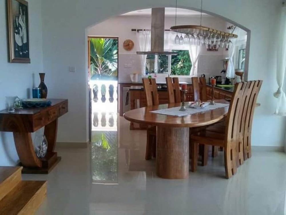 Villa Karibu