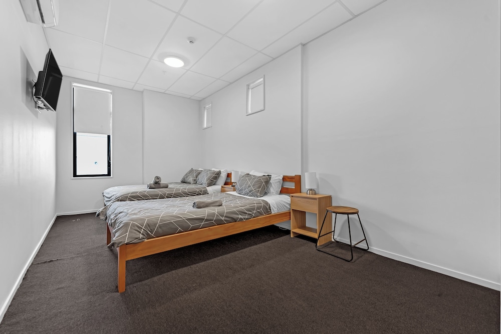 Onehunga Suites