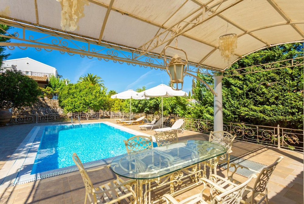 Villa Golden Tiara Large Private Pool A C Wifi