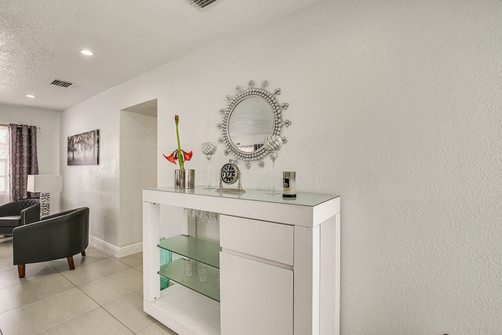 Fort Lauderdale Vacations - Sun-soaked Lauderdale Lakes Home w/ Private Pool! - Property Image 15
