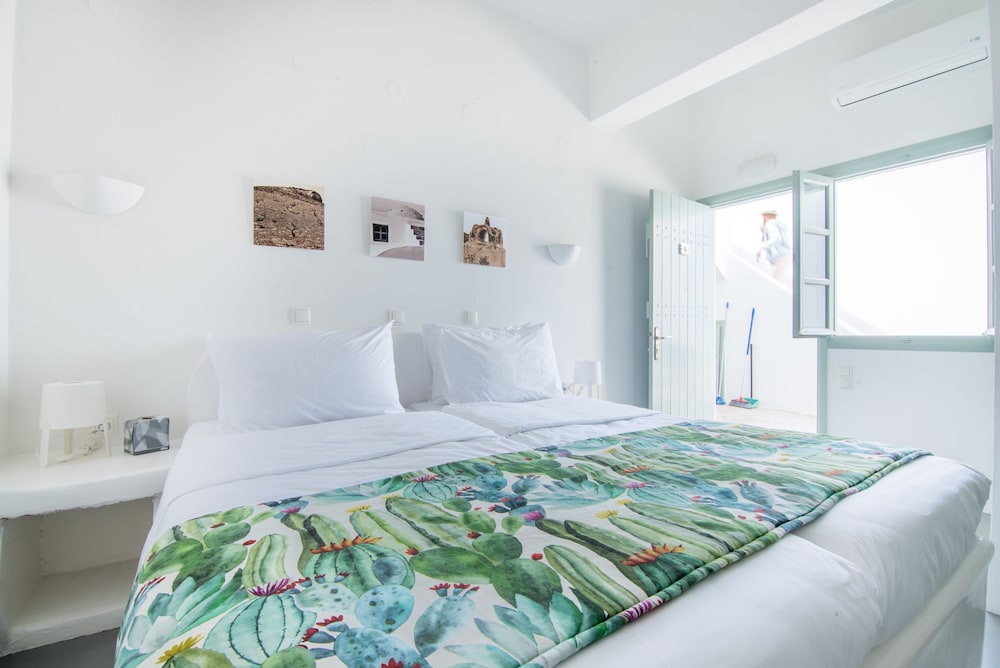 Agave Santorini Design Boutique Hotel