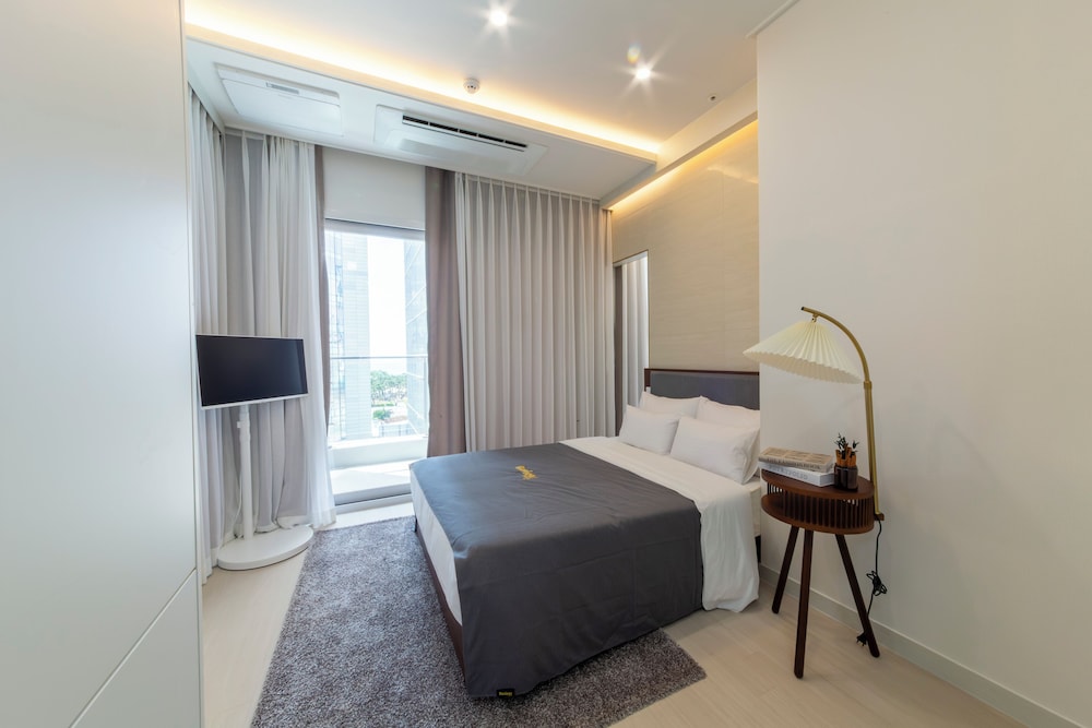Raviens Maison de Hotel