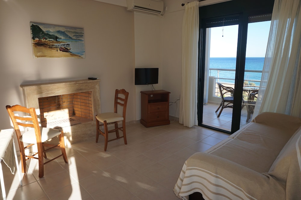 Portela Suites Kampoula