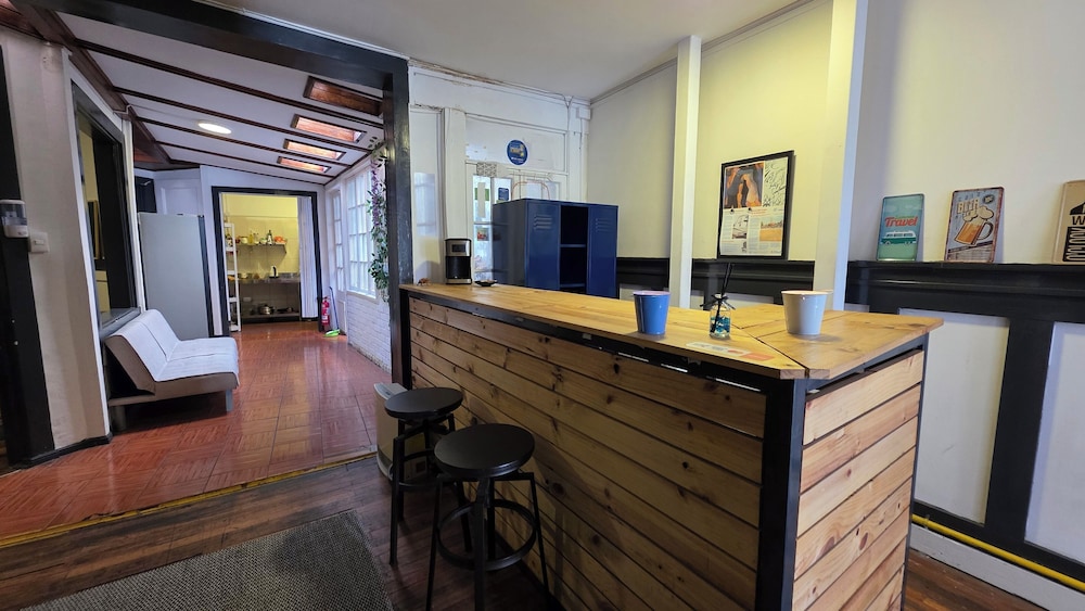 Oceana Suites Chile Hostel