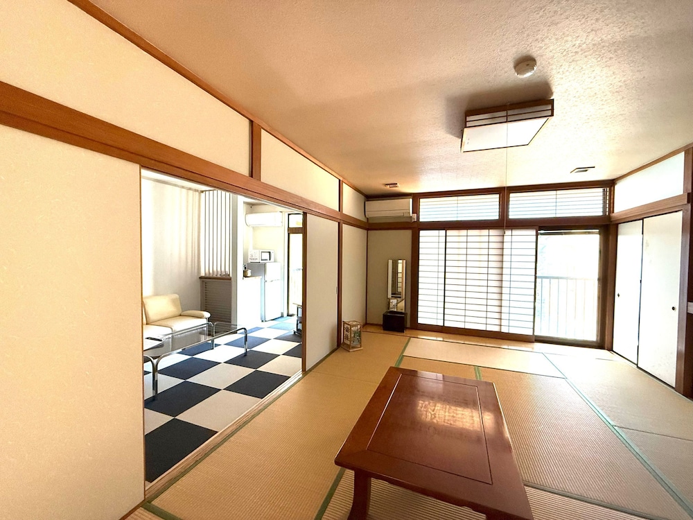 Kaederesort Kinugawaonsen