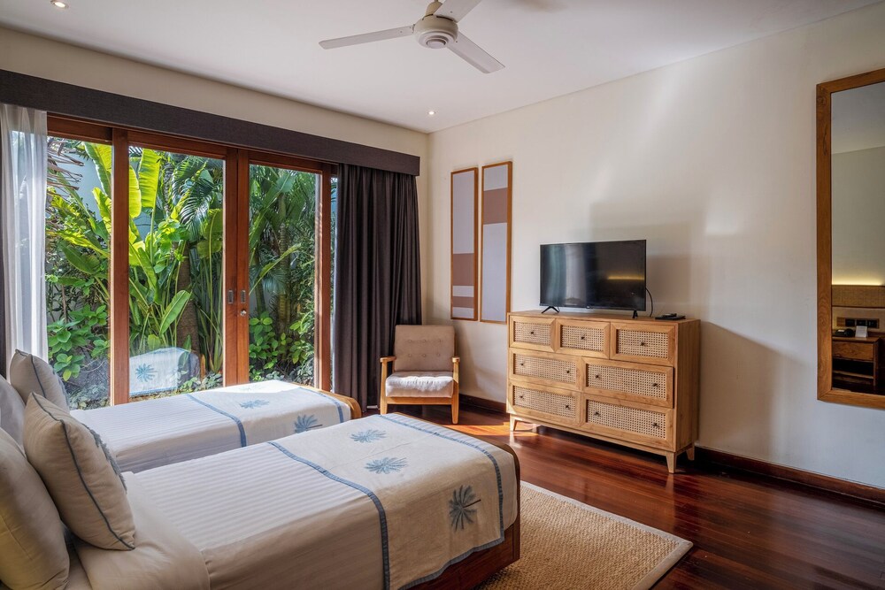 Saba Villa