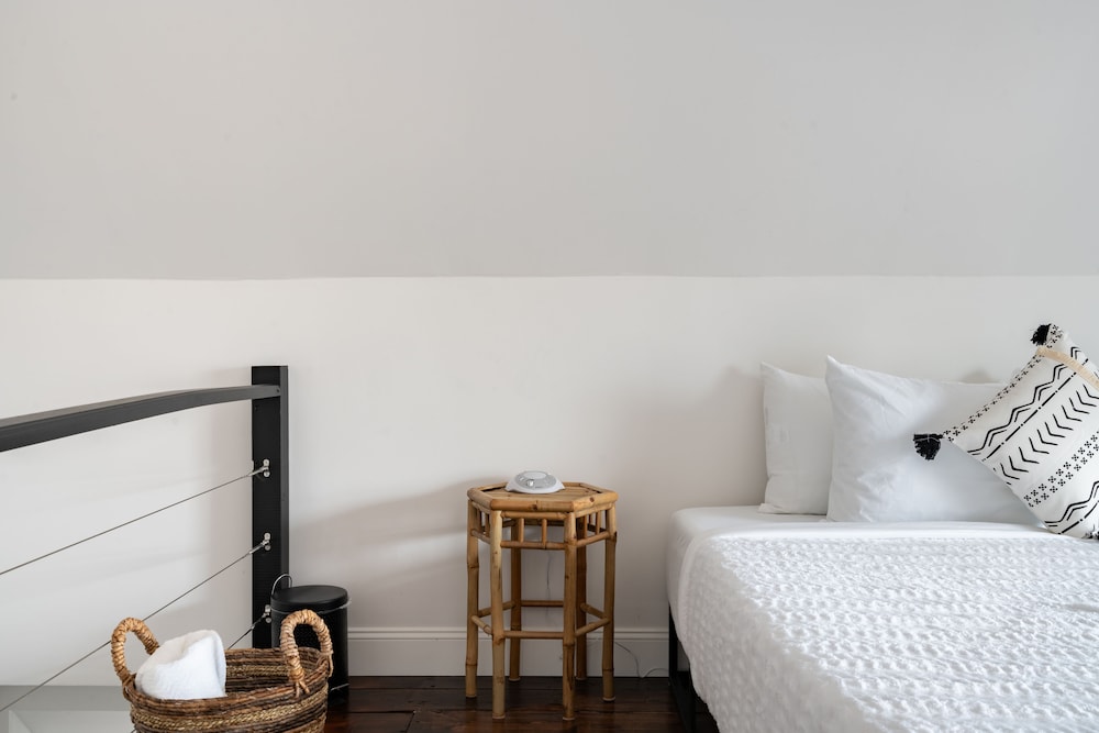 The Urbn Jungle - Image 4