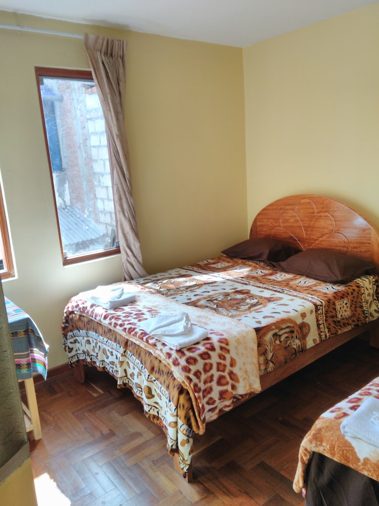 Huaypo House & Lodging