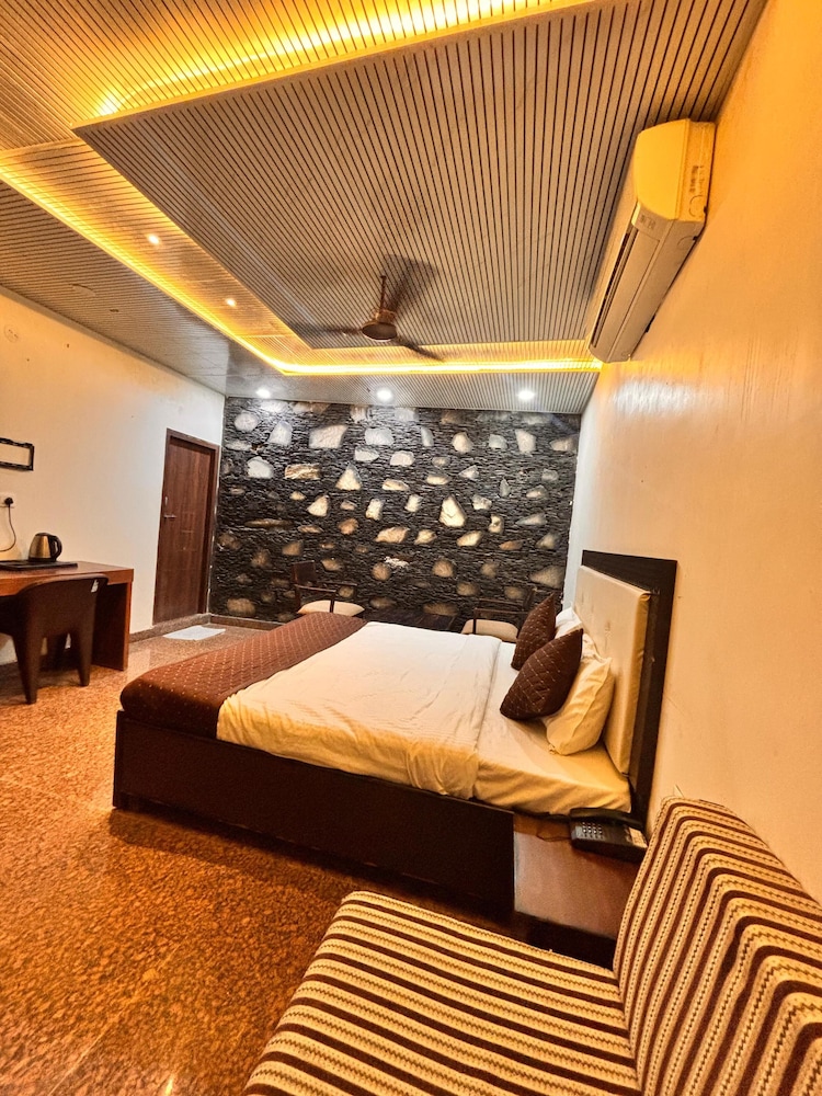 Badi Garh Resort