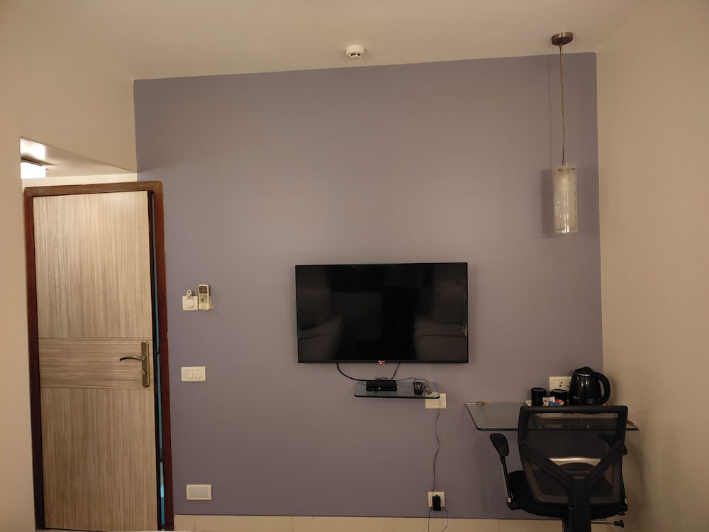 Apollo Guest House