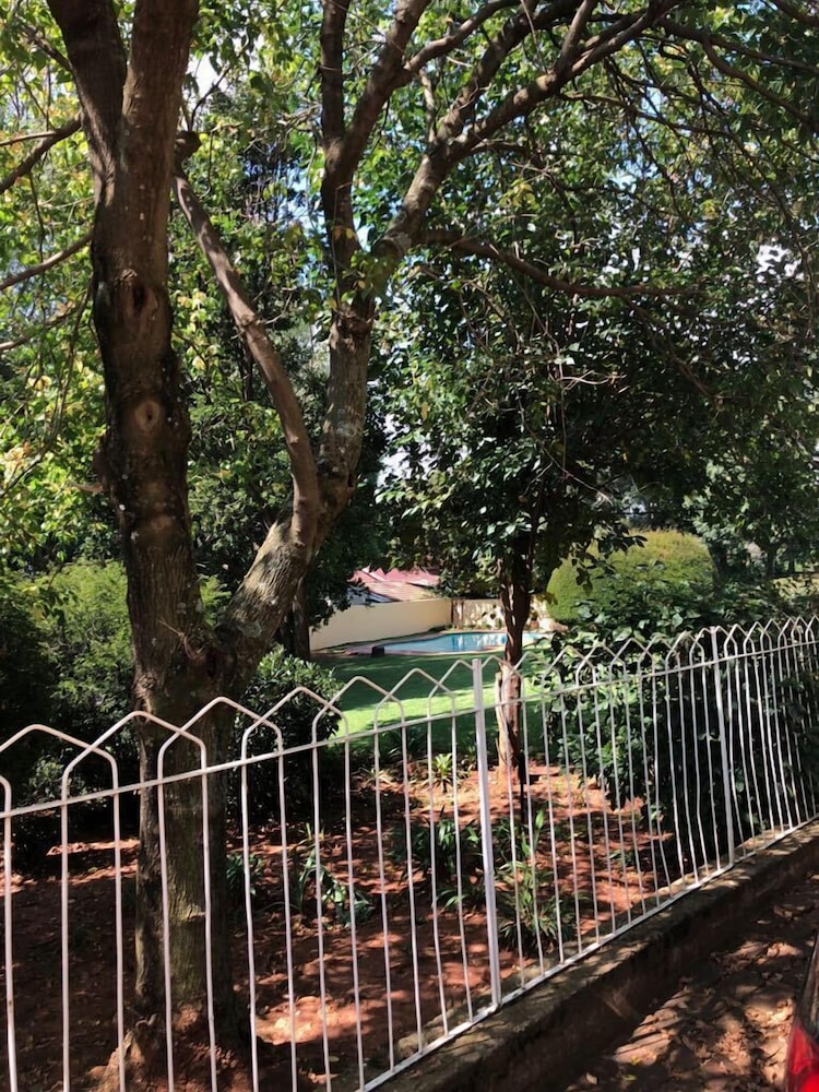 Khuvena Guest House