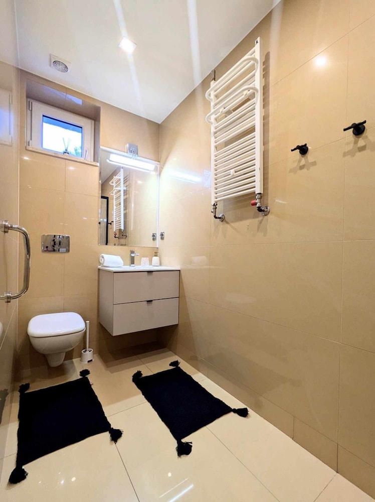 Comfortable Apartment, Sauna Included in the Price