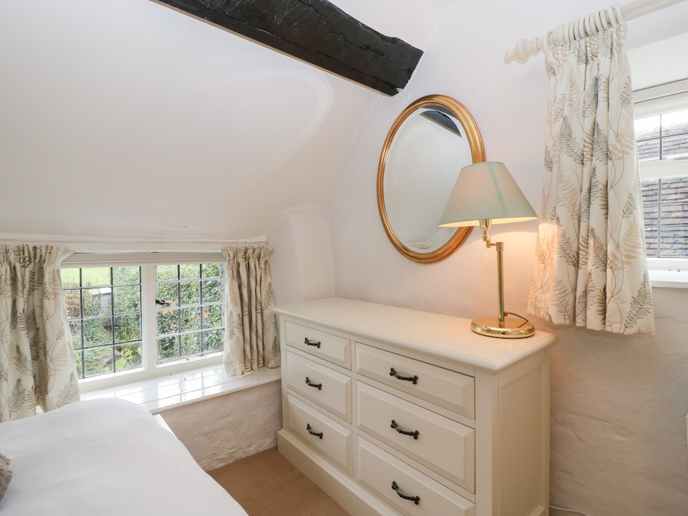Snowdrop Cottage
