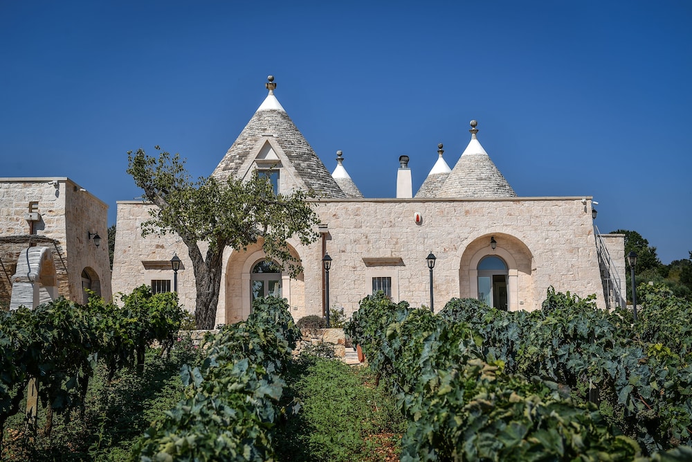 Trulli Laetitia