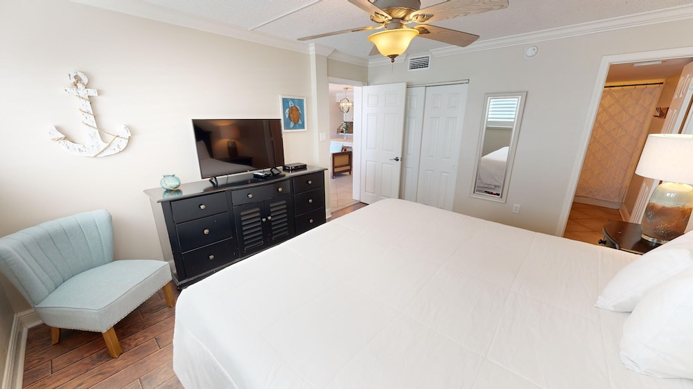 Beach House 301a 2 Bedroom Condo
