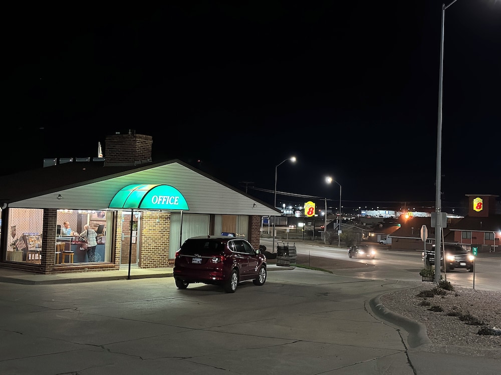 WESTERNER MOTEL