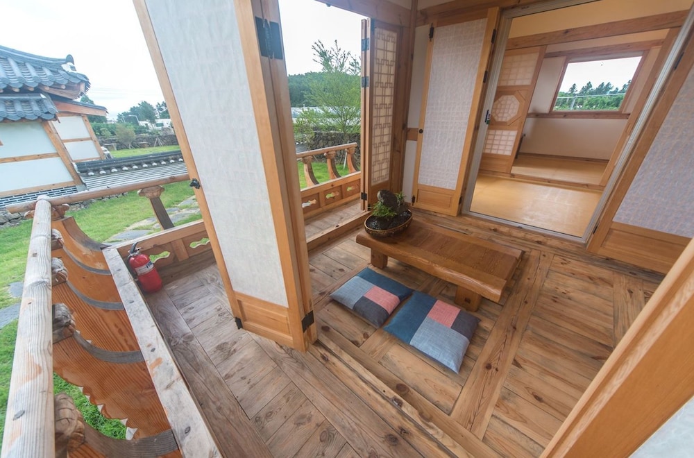 Canopus Resort Pension