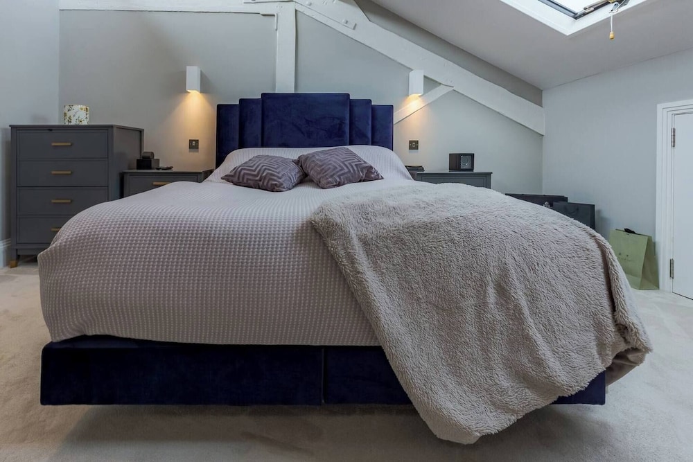 Luxury Penthouse St Chads Snowhill