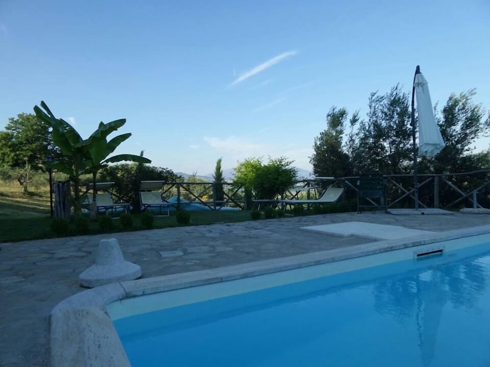 Agriturismo Monte Petreto