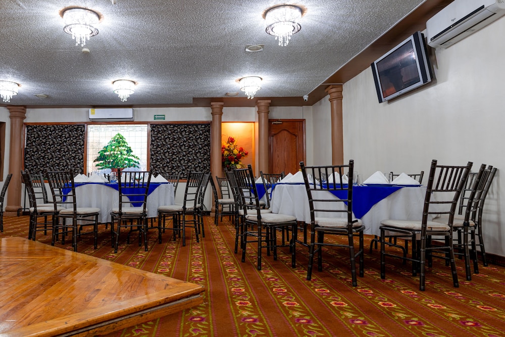 Los Cedros Hotel Inn Ciudad Juárez view 3