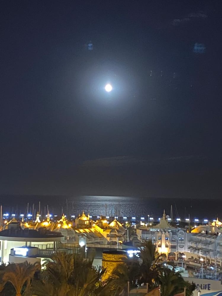 Apartamentos Puerto Marina