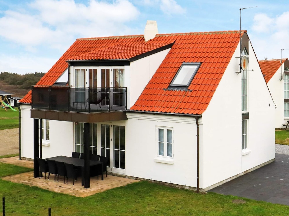 8 Person Holiday Home in Lokken-by Traum
