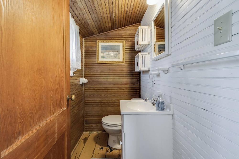 Hickman Street 103