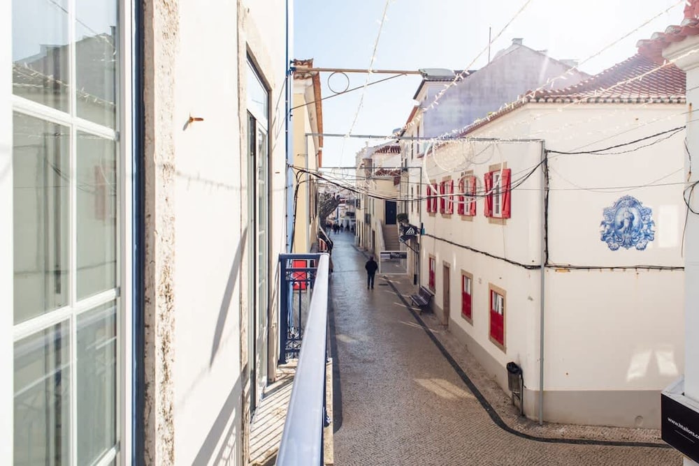 Luxury Building With Rooftop in Central Ericeira