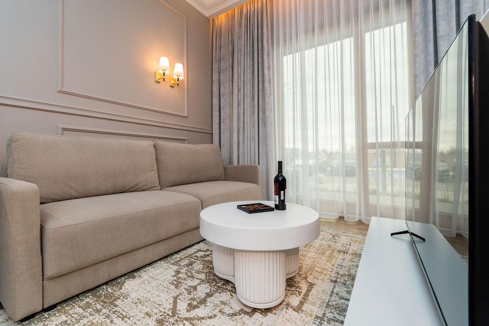Sky Apartment by Grand Apartments