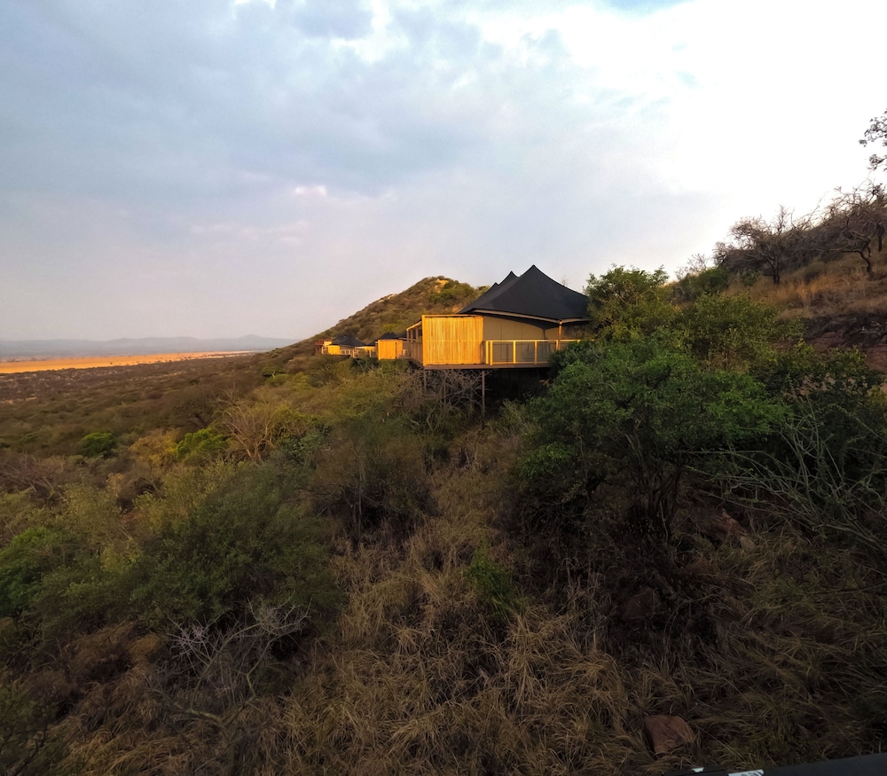 Neptune Serengeti Luxury Tented Camp