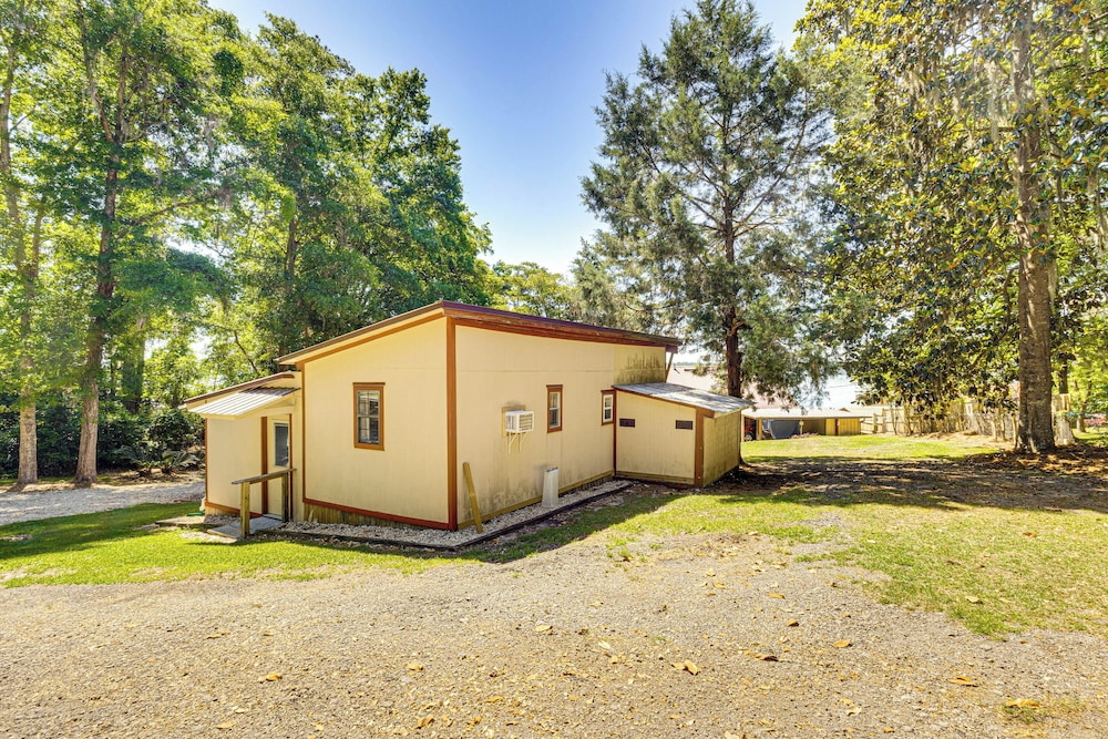 Lake Talquin Cabin: Close to FSU & Quincy!