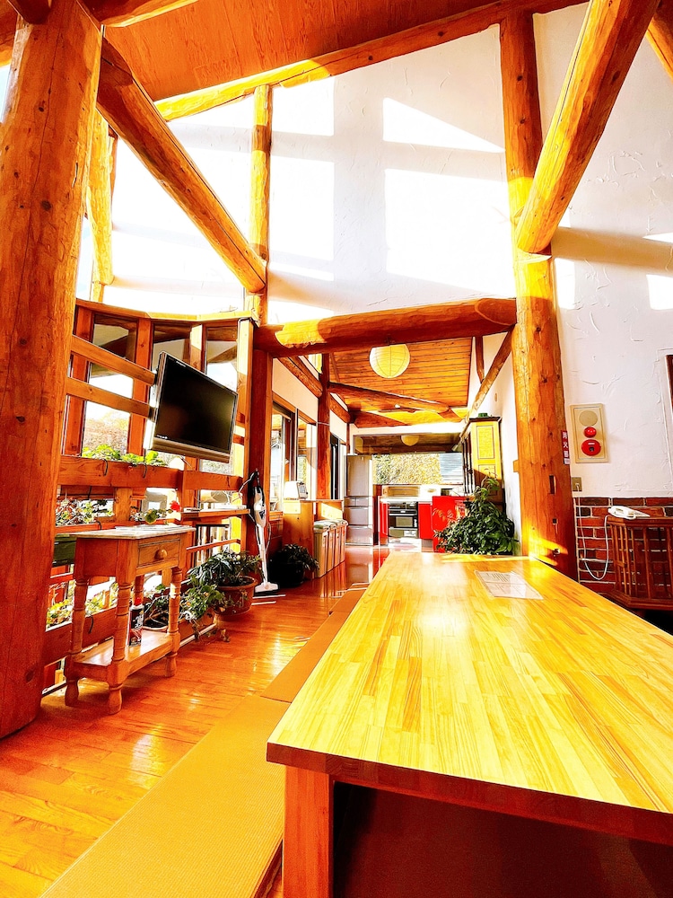 Hakuba Log Hotel Meteor