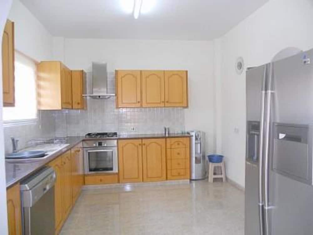 3 Bed Villa 10 Minutes Drive From Beautiful Beach view 5