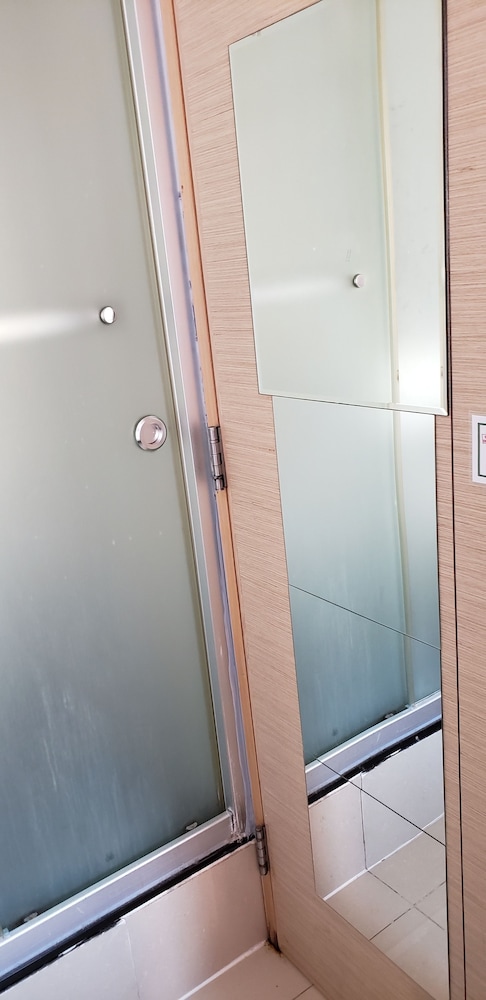 Sunrise International - Boutique Hostel