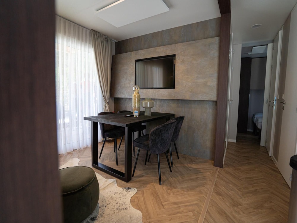 Comfortable Chalet Near the Pressegger See