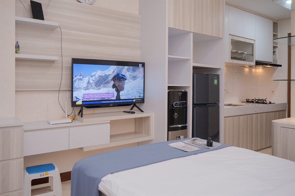 Fully Furnished Studio Room Apartment B Residence