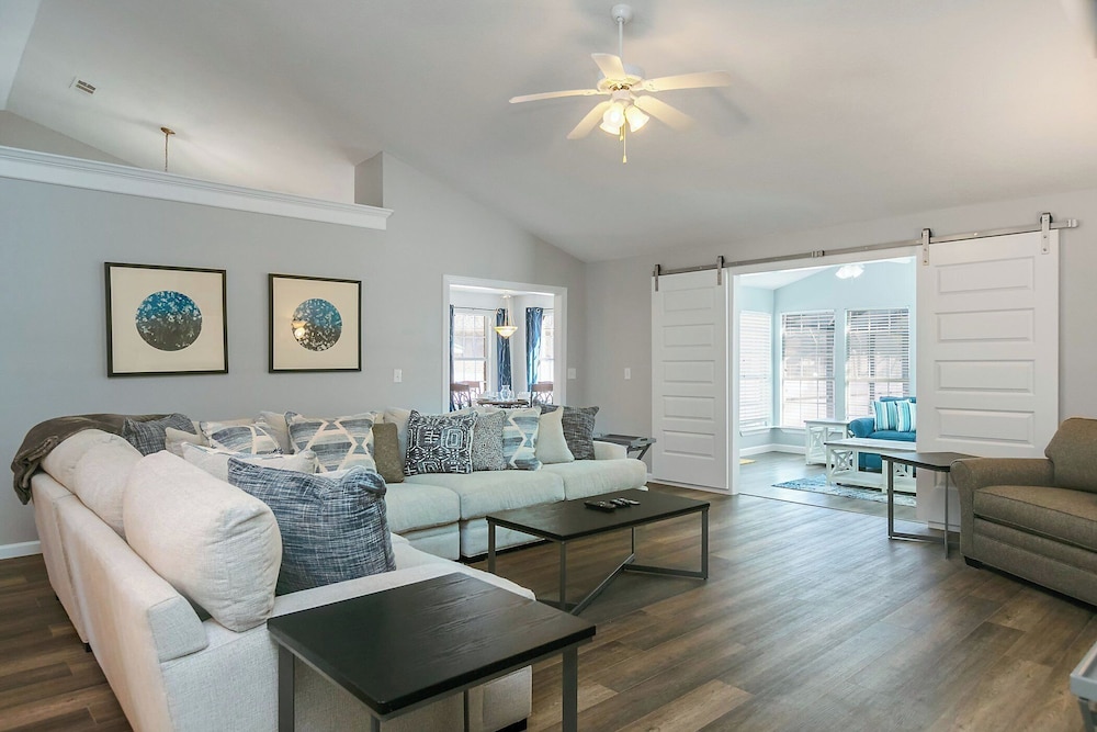 Happy Ours by Southern Vacation Rentals