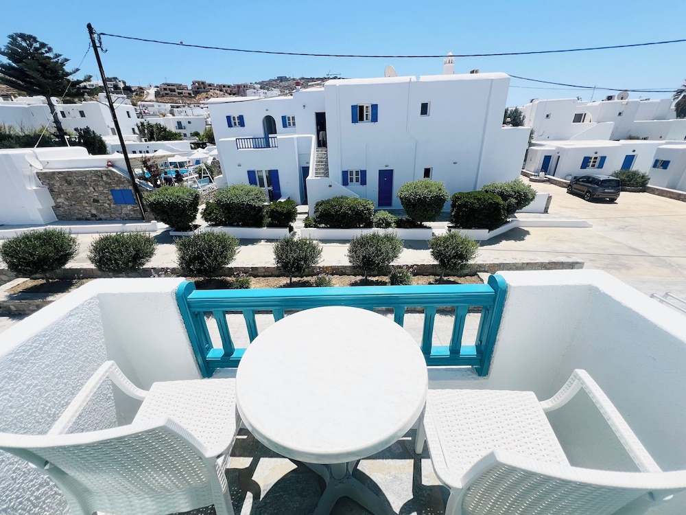 Cyclades Blue